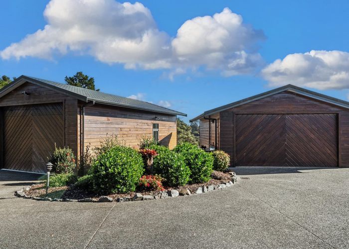 For sale 76 Brick Bay Drive, Sandspit, Rodney, Auckland homes.co.nz