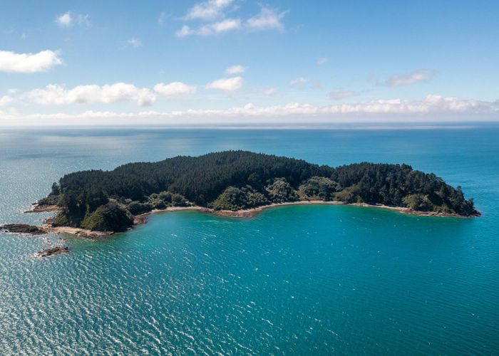 For sale Motuketekete Island, Kawau Island, Hauraki Gulf Islands