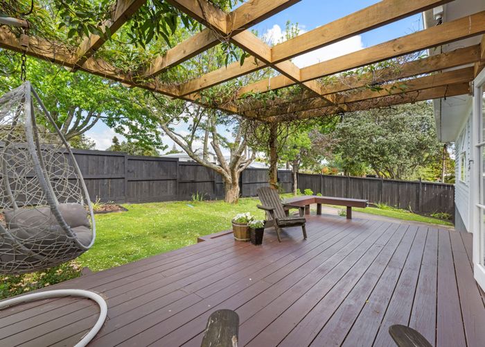 For sale 11A Sandspit Road, Cockle Bay, Manukau City, Auckland