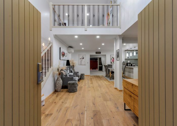 Recently sold 4 Loughros Place, Pinehill, Auckland homes.co.nz