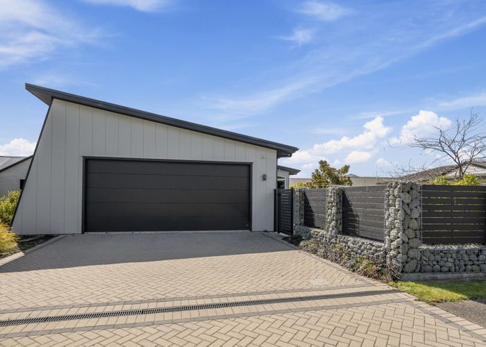 For sale 18 Lakemere Way, Kinloch, Taupo, Waikato homes.co.nz