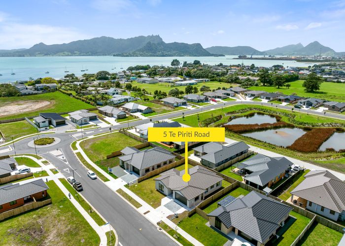 Recently sold 5 Te Piriti Road, One Tree Point, Whangarei homes.co.nz