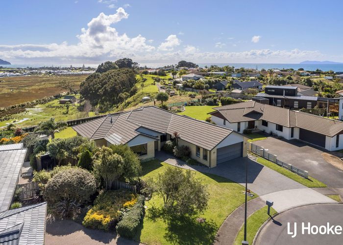 For sale 14 Sea Vista, Athenree, Western Bay Of Plenty, Bay Of Plenty