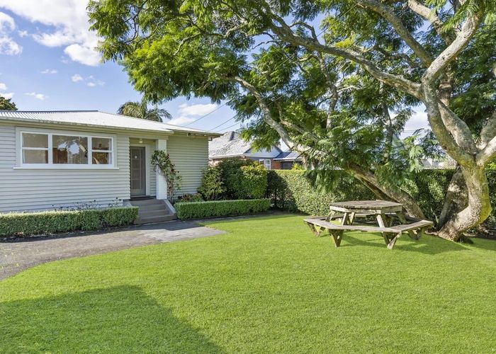 For rent 30 Ferguson Avenue, Greenlane, Auckland City, Auckland homes.co.nz