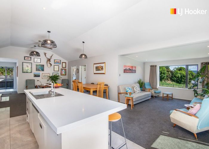 For sale 95 Riccarton Road East, East Taieri, Mosgiel, Dunedin, Otago