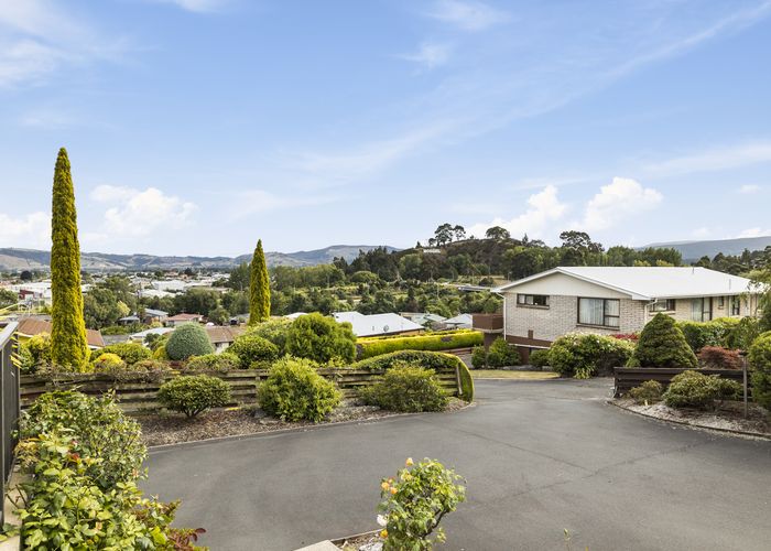 Free property data for 9 Gebbie Street, Kinmont Park, Mosgiel homes.co.nz