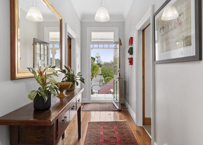 Recently sold 16 Farm Road, Northland, Wellington homes.co.nz