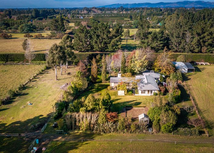 Free property data for 173 Bells Road, West Melton homes.co.nz