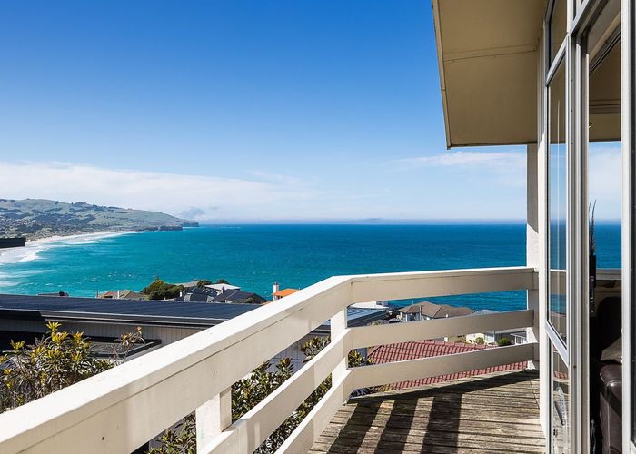 Free property data for 62 Cliffs Road, Saint Clair, Dunedin homes.co.nz