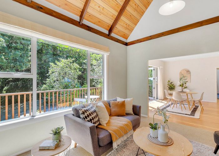 For sale 64 Cluny Road, Plimmerton, Porirua, Wellington homes.co.nz