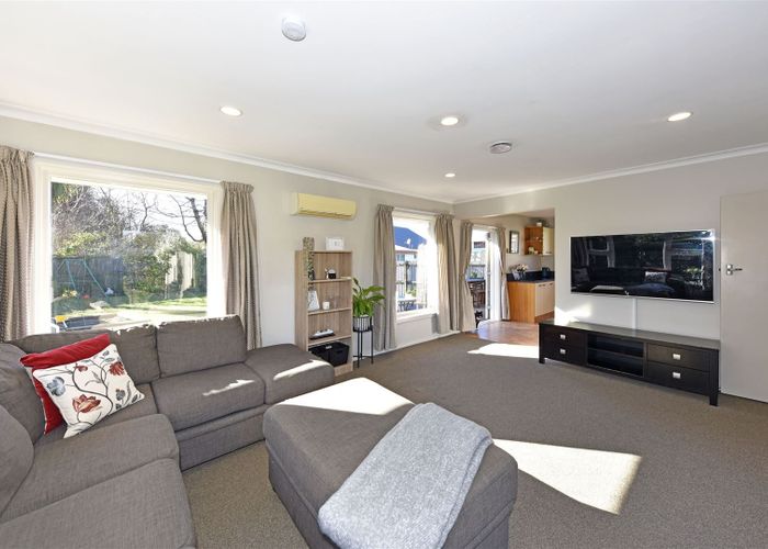 Free property data for 6 Gregan Crescent, Burnside, Christchurch