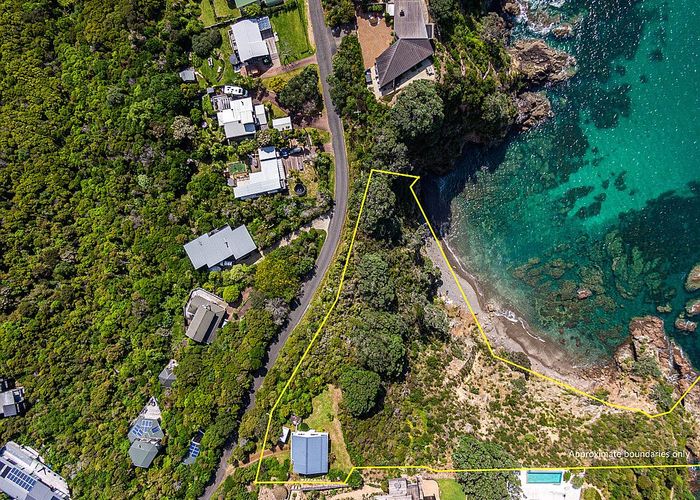 For sale 2 Newton Road, Oneroa, Waiheke Island, Auckland homes.co.nz