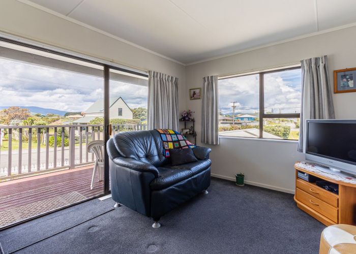 Free property data for 17A Moana Street, Otaki Beach, Otaki homes.co.nz