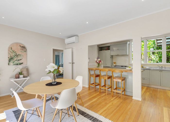 For sale 64 Cluny Road, Plimmerton, Porirua, Wellington homes.co.nz