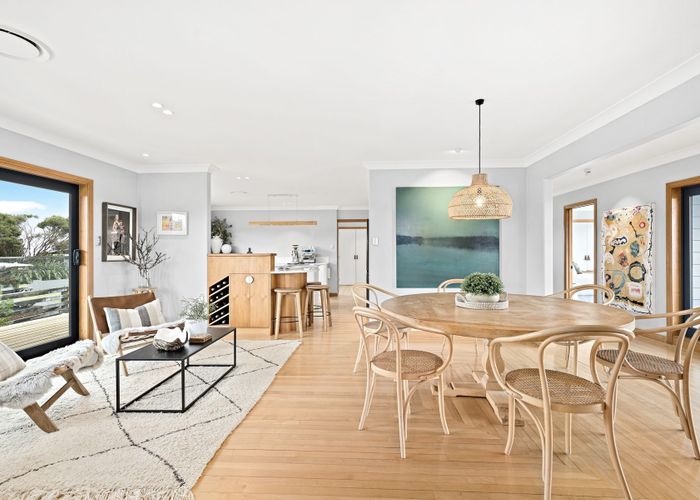 For sale 2 Kauri Drive, Sandspit, Rodney, Auckland homes.co.nz