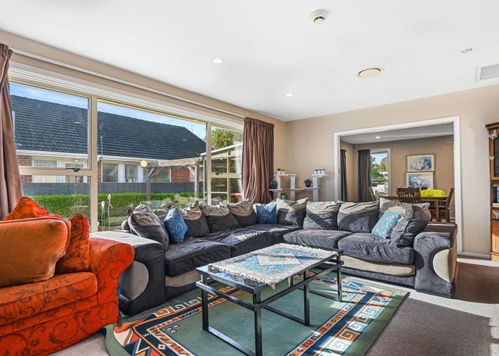 Free property data for 41 Burnside Crescent, Burnside, Christchurch