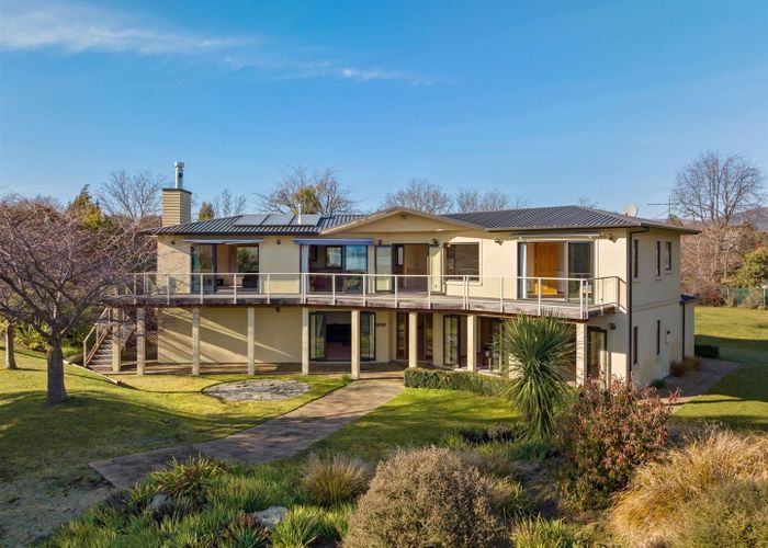 Recently sold 200A Beacon Point Road, Wanaka homes.co.nz