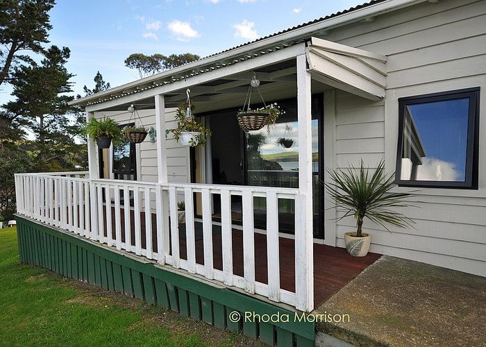 Free property data for 74 Komiti Road, Tinopai homes.co.nz