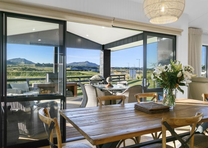 For sale 14 Seven Oaks Drive, Kinloch, Taupo, Waikato homes.co.nz