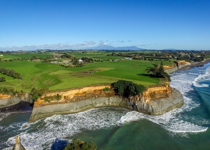 For sale 1119 Main North Road, Onaero, New Plymouth, Taranaki homes