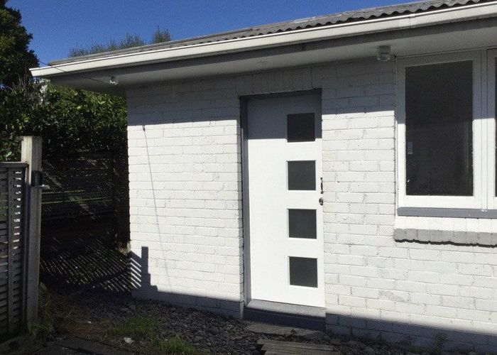 For rent 3/18 Sherwood Ave, Te Atatu South, Waitakere City, Auckland