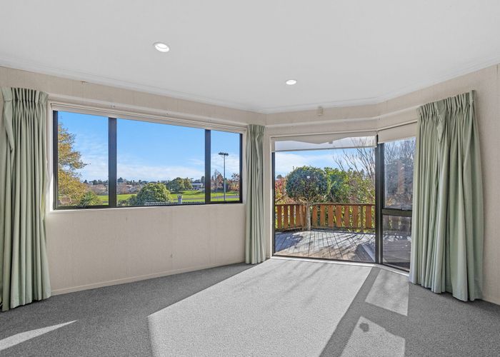 Free property data for 81 Northleigh Place, Te Awamutu homes.co.nz