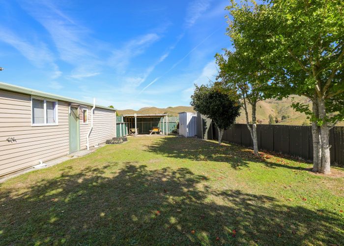 For sale Hihi Street, Ohura, Ruapehu, Manawatu / Whanganui homes.co.nz