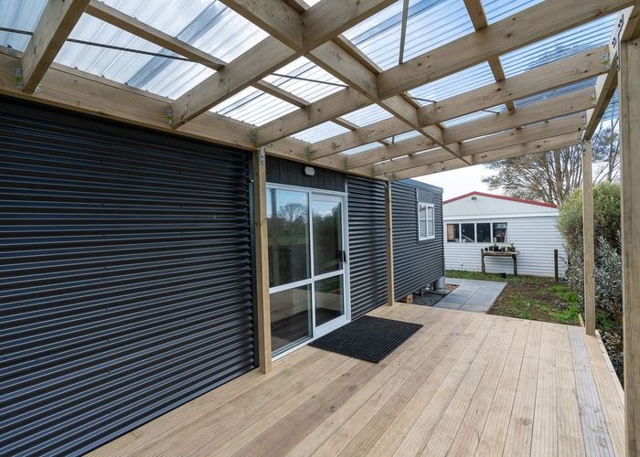 Free property data for 2180 Kakaramea Road, Ngahinapouri homes.co.nz