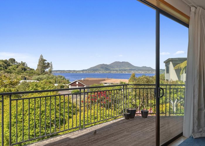 Recently sold 5 Te Urunga Place, Acacia Bay, Taupo homes.co.nz