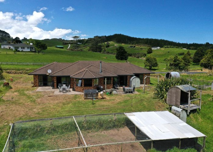 For sale 179 West Coast Road, Kaukapakapa, Rodney, Auckland homes.co.nz