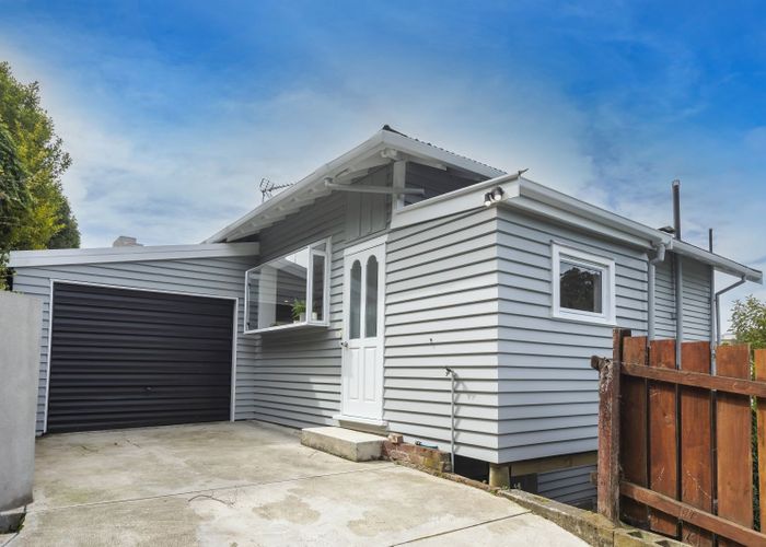 Free property data for 18 Valley Road, Cashmere, Christchurch homes.co.nz