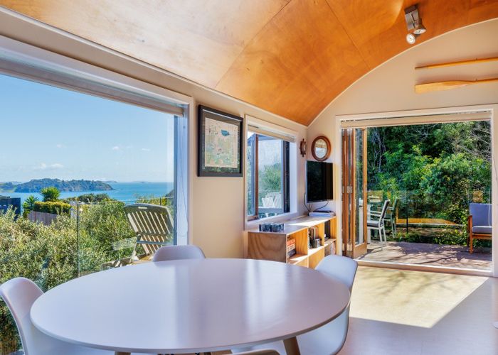 For sale 23 Waiheke Road, Waiheke Island, Auckland homes