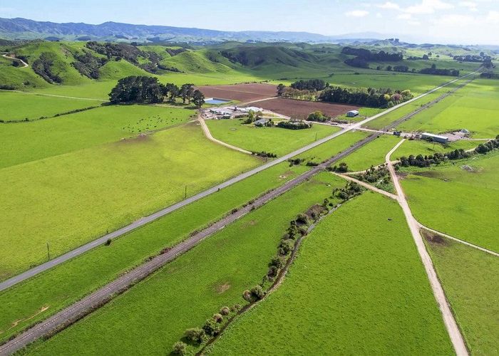 For sale 243 Doughertys Road, Pahiatua, Tararua, Manawatu / Whanganui