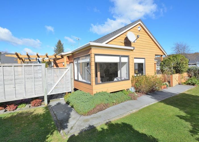 Recently sold 1 Oak Bay, Waikanae homes.co.nz