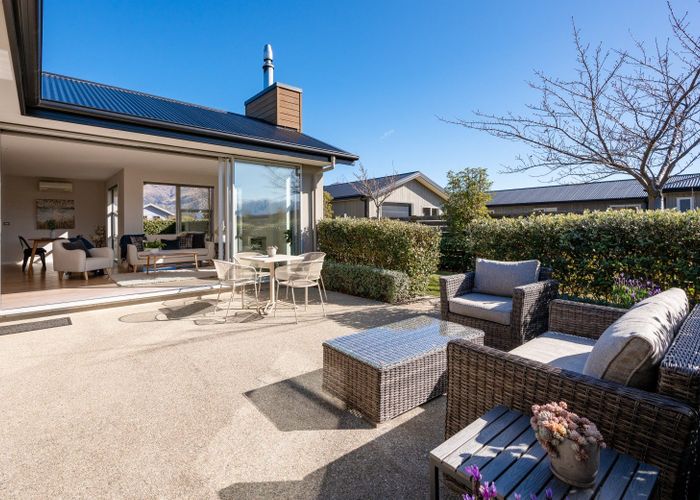Recently sold 11 Sunnyside Lane, Wanaka homes.co.nz