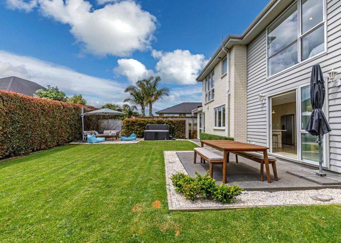 For sale 42 Butler Stoney Crescent, Millwater, Rodney, Auckland