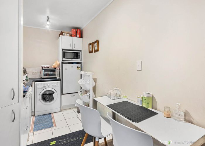 For sale 19A Park Street, Thorndon, Wellington, Wellington homes.co.nz