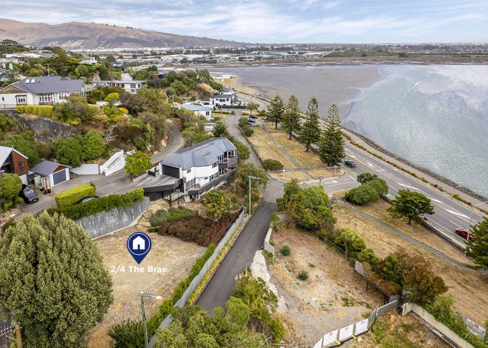 For sale 2/4 The Brae, Mount Pleasant, Christchurch City, Canterbury