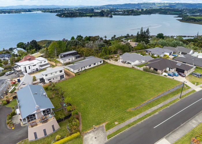 Free property data for 37 Margaret Drive, Omokoroa homes.co.nz