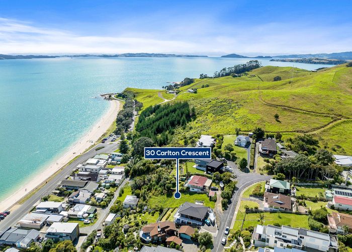 For sale 30 Carlton Crescent, Maraetai, Manukau City, Auckland