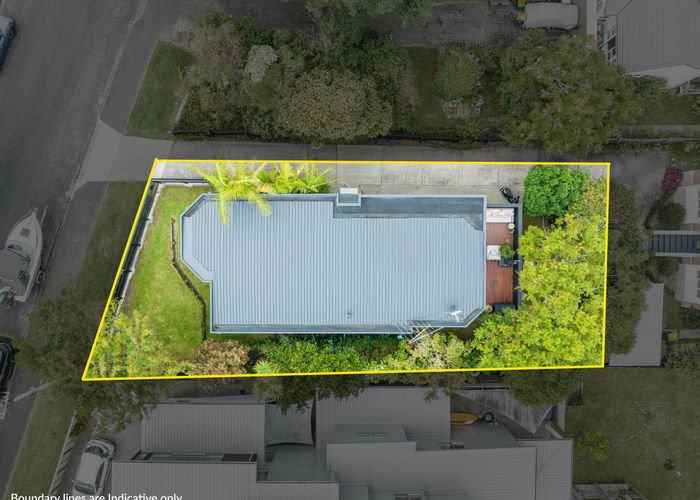 For sale 6A Handley Avenue, Narrow Neck, North Shore City, Auckland