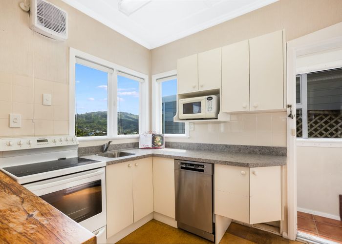 Recently sold 97 Northland Road, Northland, Wellington homes.co.nz