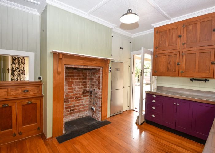 For rent 182 High Street North, Carterton, Carterton, Wellington