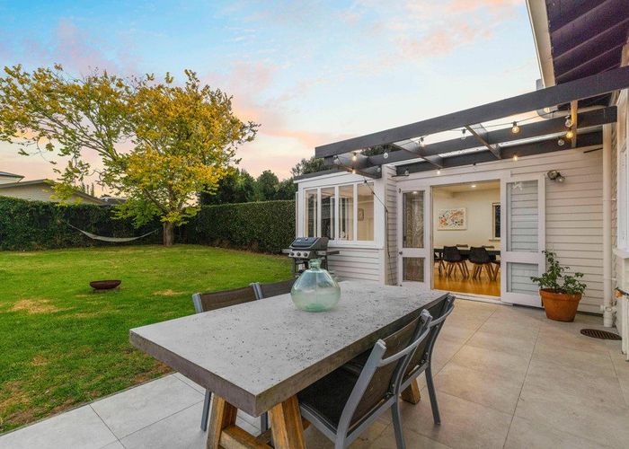 Recently sold 71 Mcintyre Road, Mangere Bridge, Auckland homes.co.nz