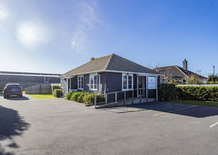 For sale 5 and 5a Amberley Beach Road, Amberley, Hurunui, Canterbury