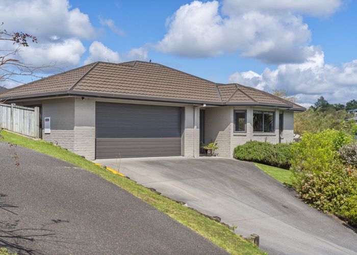Recently sold 166 Waterside Drive, Pyes Pa, Tauranga homes.co.nz