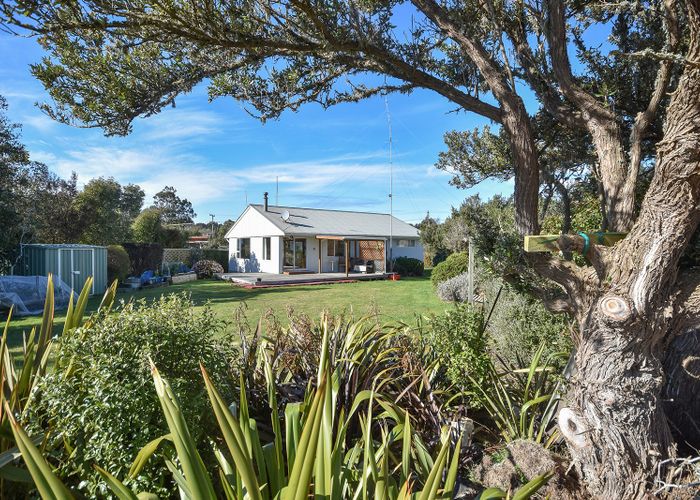 For sale 31 Stewart Street, Waikouaiti, Dunedin, Otago homes.co.nz