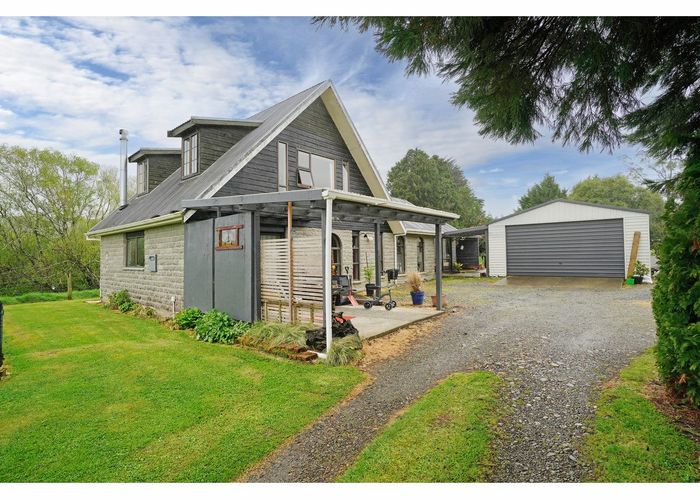 For sale 2276 Ohai Clifden State Highway, Tuatapere, Southland