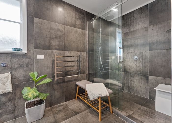 Free property data for 123 Pahiatua Street, Hokowhitu, Palmerston North