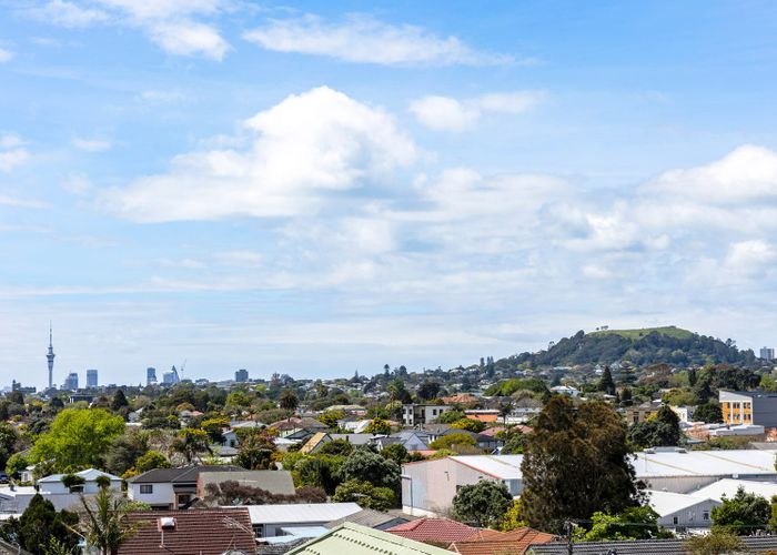 For sale Cambrai Avenue, Mount Roskill, Auckland City, Auckland